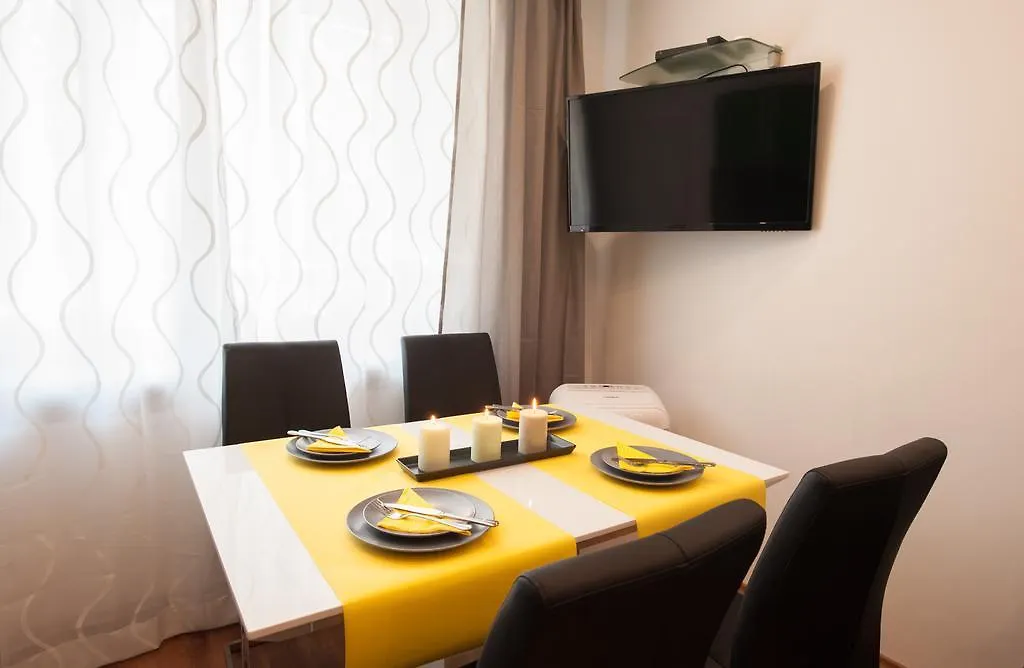 Theresianum Deluxe Hotel Vienna 0*,  Austria
